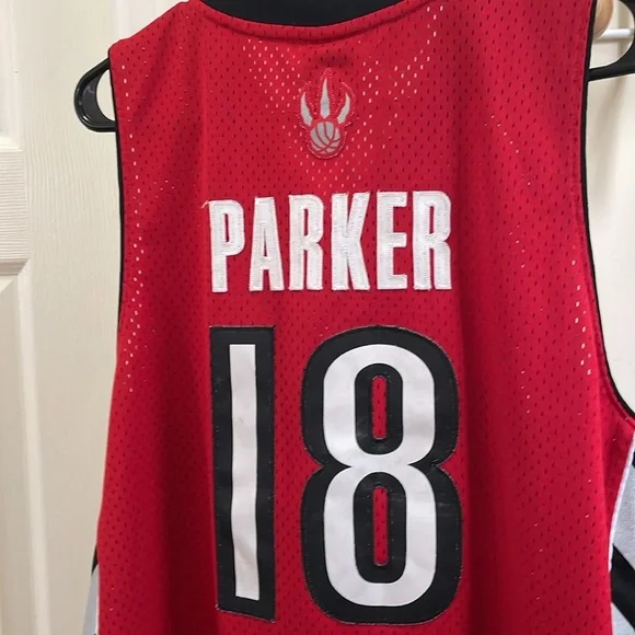 Raptors - NBA Basketball Adidas Jersey - Parker 18 - Red- Large +2 Length - Picture 10 of 16